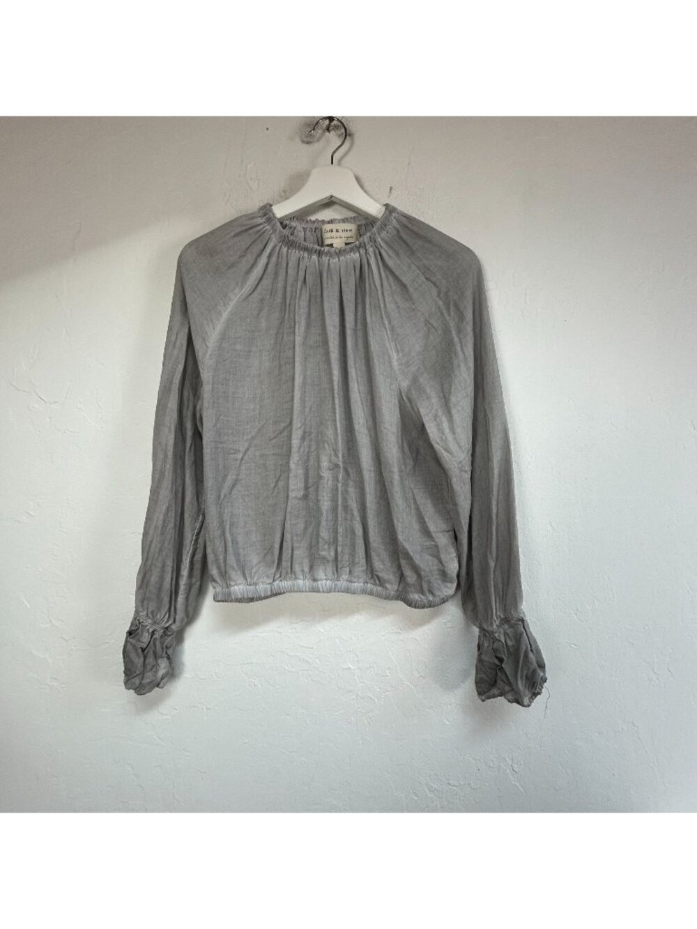 Anthropologie Cloth & Stone Womens Raglan Sleeve Elastic Waist Top Medium Gray